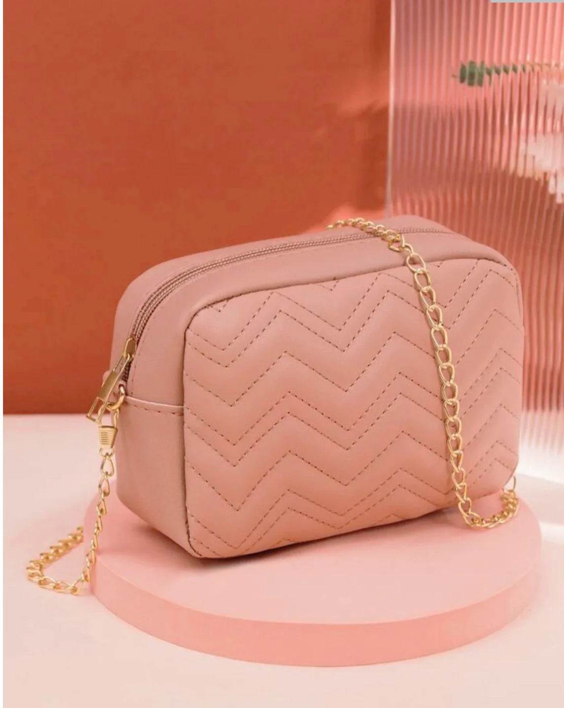 CROSS BODY BAGS