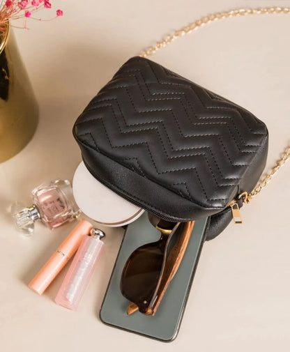CROSS BODY BAGS